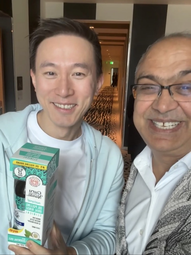 Puneet Nanda with an international business partner